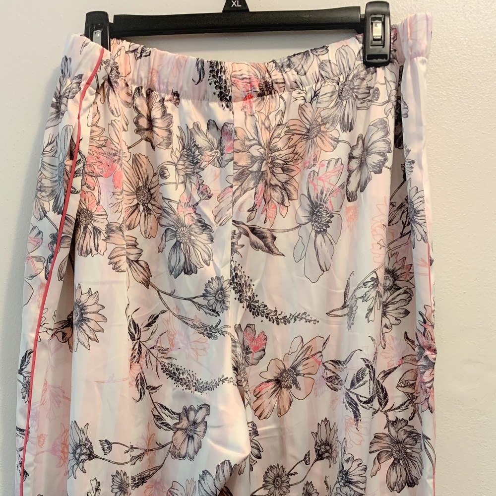 NWT Victoria's Secret Satin Lounge/Sleep Pant - Picture 7 of 9